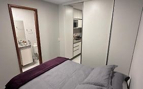 Flat - Boa Viagem para até 5 pessoas, andar ALTO vista Mar, Piscina, Wifi 500Mbps,